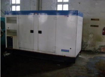 长兴康明斯150kw大型柴油二手发电机组 长兴康明斯150kw大型柴油二手发电机组